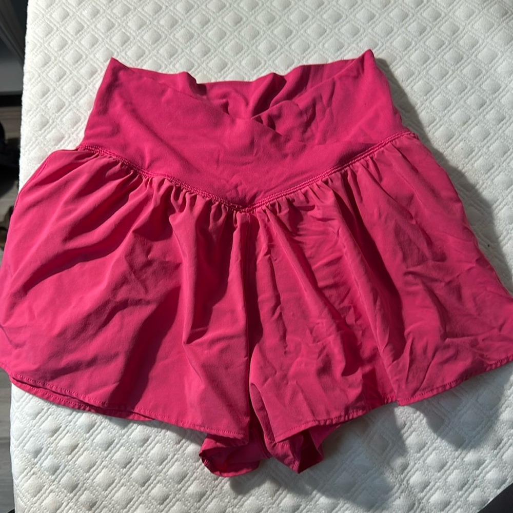 Offline By aerie Cross over shorts